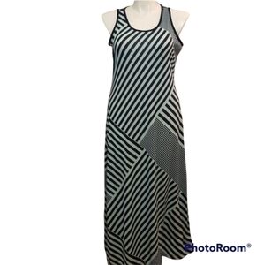 Faded Glory Long  Dress Size XL 16/18 in a beautiful black and teal striped